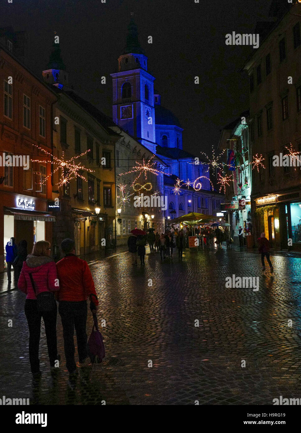 Le luci di Natale nel centro di Ljubljana Slovenia Foto Stock