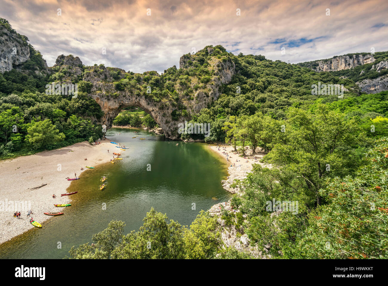 Pont d Arc , Pont d'arco, Gole dell'Ardeche , Massiccio Centrale, Rhône-Alpes, in Francia Foto Stock