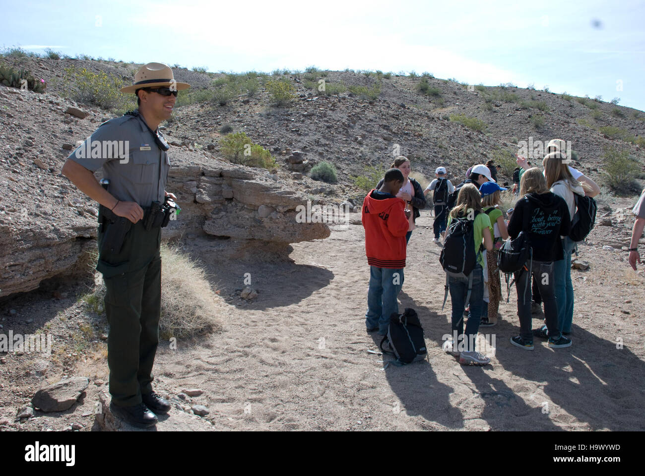 L'area ricreativa nazionale del lago Mead è una destinazione popolare per attività ricreative acquatiche e all'aperto. Il parco offre viste mozzafiato, opportunità di andare in barca e una vasta gamma di fauna selvatica nel suo paesaggio desertico circostante. Foto Stock