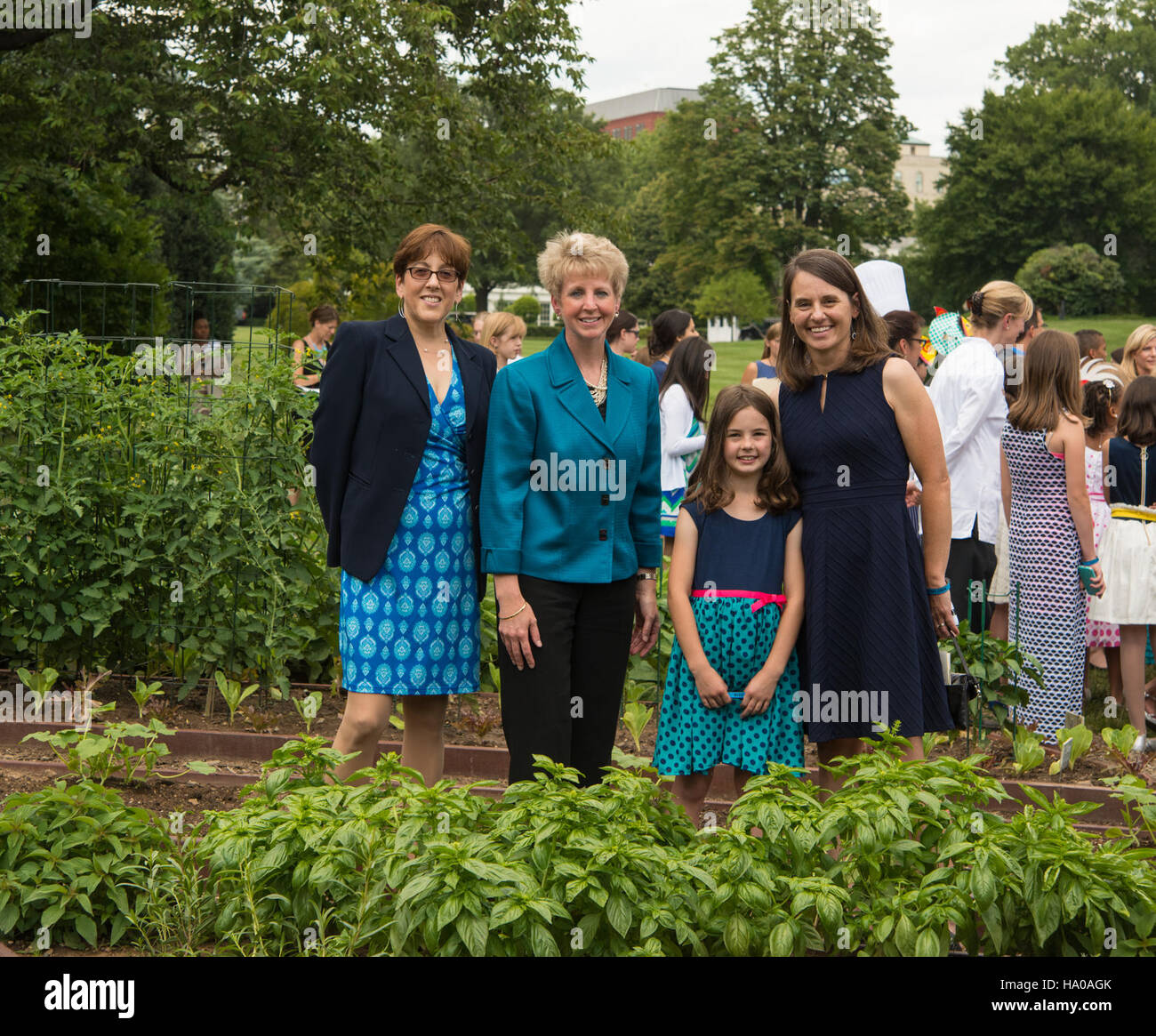 La First Lady Michelle Obama partecipa alla Healthy Lunchtime Challenge alla Casa Bianca, promuovendo abitudini alimentari sane e sostenendo programmi di educazione nutrizionale per i bambini. Foto Stock