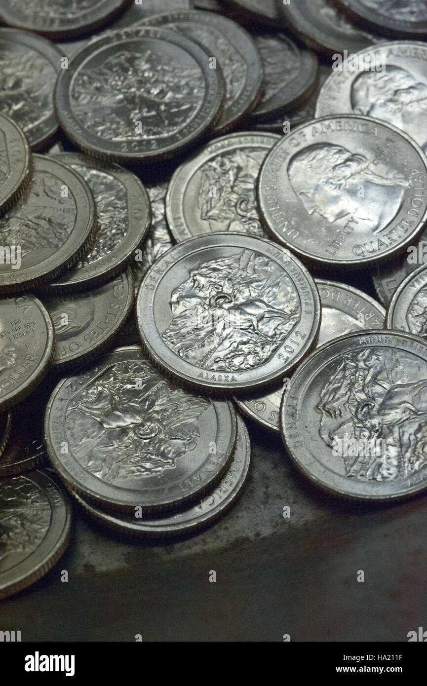 Viene lanciato un quartiere commemorativo con il Denali National Park, che celebra l'importanza del parco come sito naturale e culturale dell'Alaska. Foto Stock