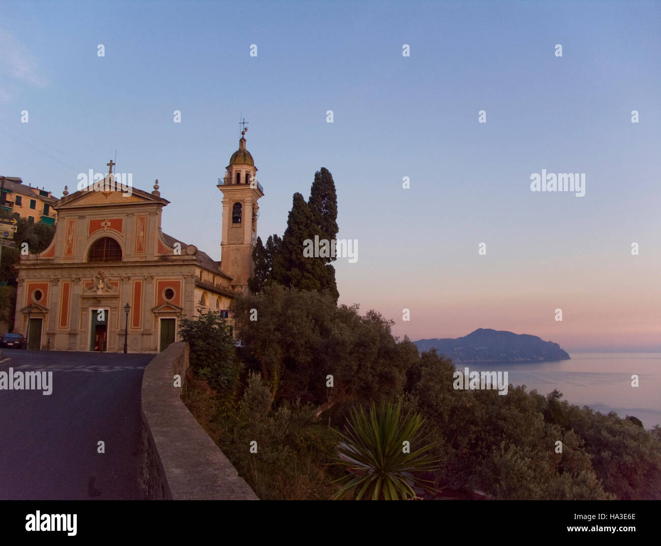 Chiesa parrocchiale barocca di Sant'Ilario trimestre, Genova, Liguria, Italia, Europa Foto Stock