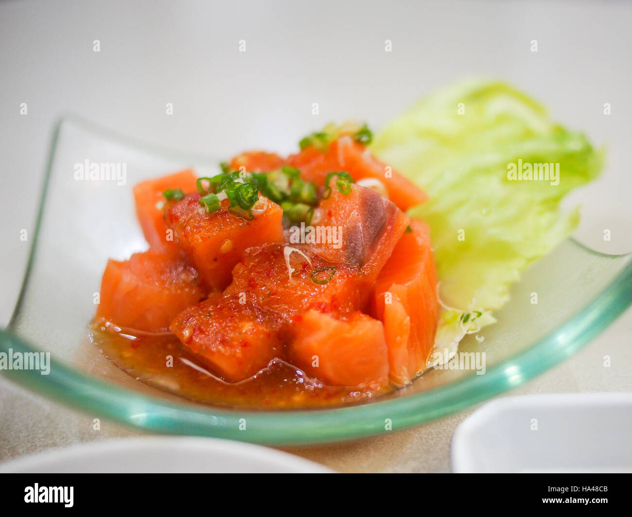 Speziata insalata di salmone Foto Stock