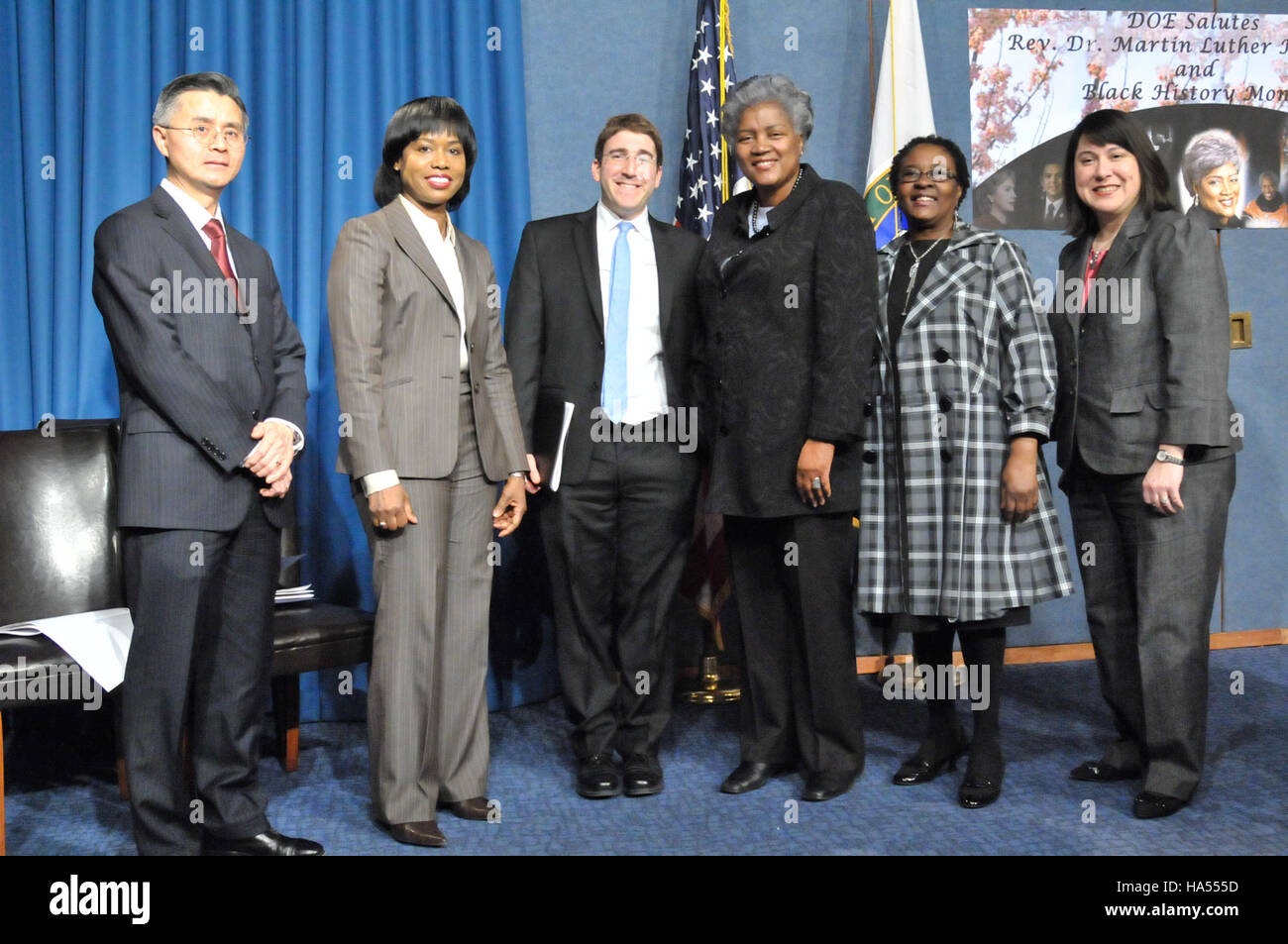 Il Dipartimento dell'energia degli Stati Uniti continua a guidare la ricerca scientifica e le iniziative politiche che si concentrano su soluzioni energetiche sostenibili, mitigazione dei cambiamenti climatici e gestione delle risorse. Foto Stock