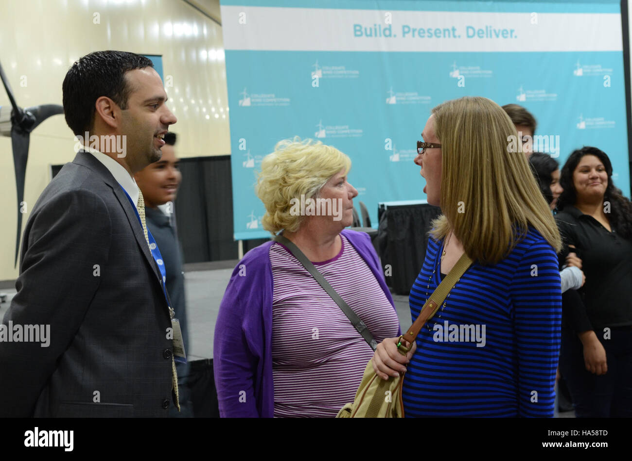 Il Dipartimento dell'energia degli Stati Uniti lavora per promuovere soluzioni di energia pulita e promuovere la sostenibilità ambientale per ridurre le emissioni di carbonio e combattere il cambiamento climatico. Foto Stock