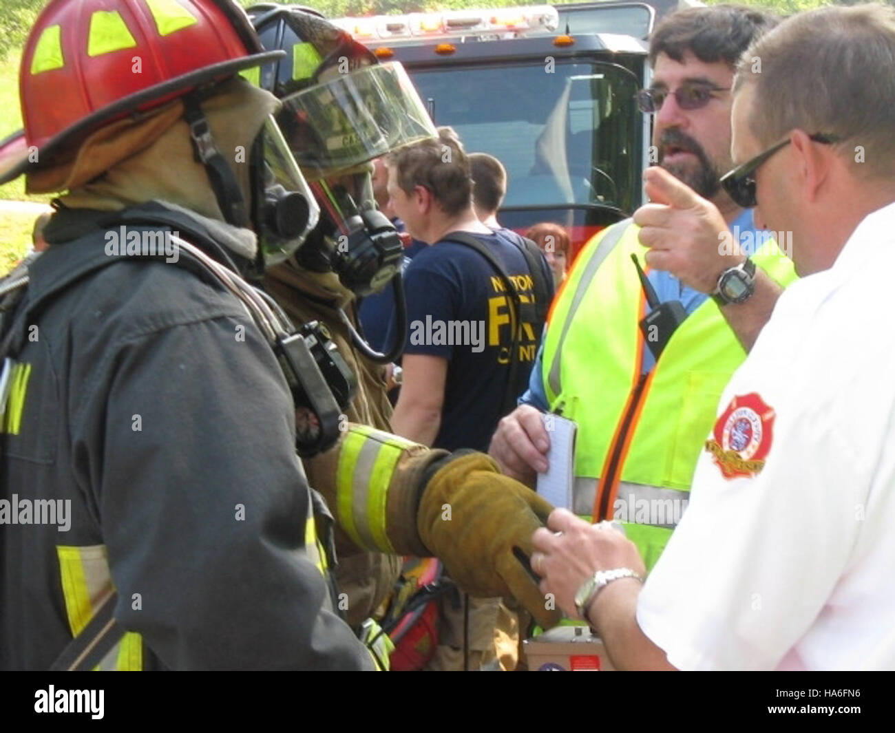 L'esercizio di trasporto multi-agenzia della Georgia dimostra la collaborazione tra agenzie federali e statali per garantire la sicurezza e l'efficienza nel trasporto dei rifiuti verso il sito WIPP. Foto Stock