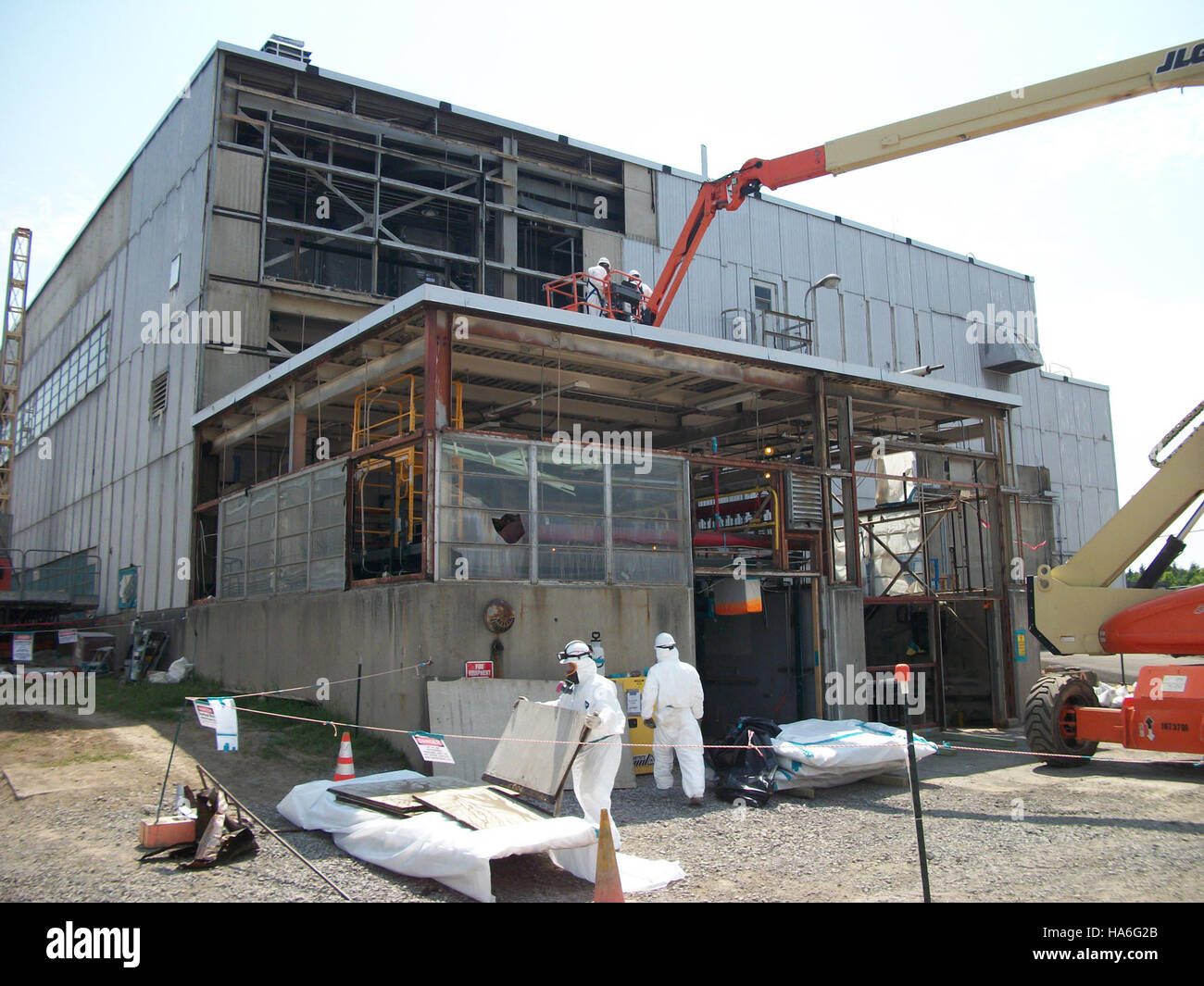 La legge sul recupero sostiene la Strategic Petroleum Reserve Unit (SPRU) nella sua chiusura prevista entro il 2011. Questa iniziativa fa parte degli sforzi più ampi per gestire le risorse energetiche in modo efficace e ridurre l'impatto ambientale. Foto Stock