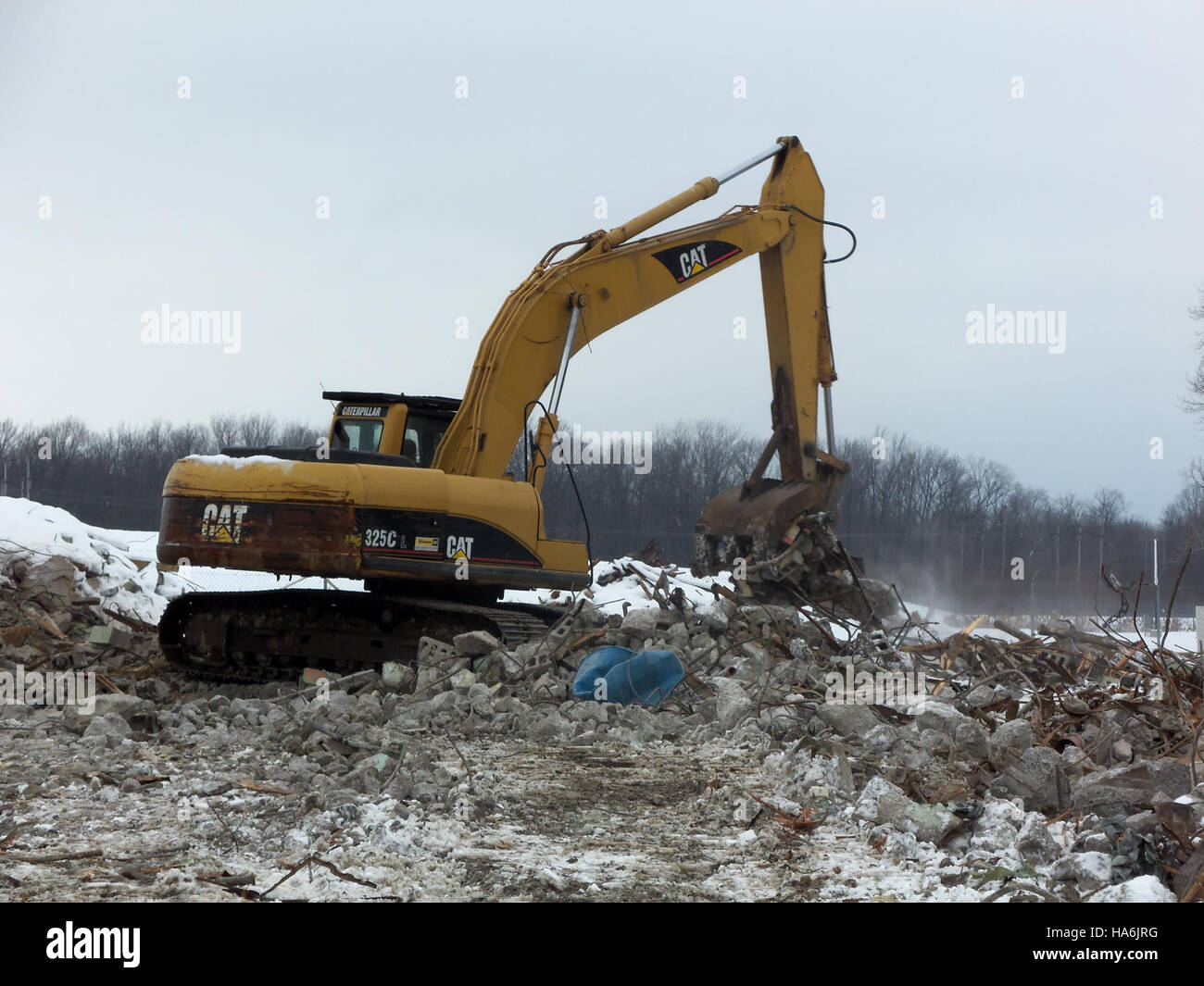 Questa immagine rappresenta il ruolo del Dipartimento dell'energia nel far progredire la ricerca scientifica e lo sviluppo di politiche incentrate sulla produzione di energia, la mitigazione dei cambiamenti climatici e la riduzione dell'impatto ambientale. Foto Stock