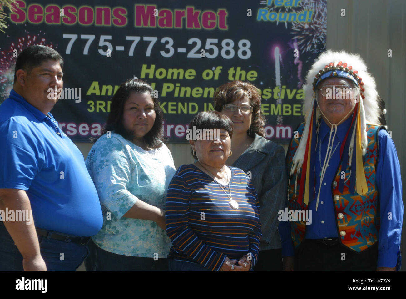 Questa foto mostra i membri di un consiglio del Dipartimento dell'Agricoltura degli Stati Uniti (USDA). L'immagine mette in evidenza la collaborazione e il lavoro delle persone coinvolte nelle principali iniziative agricole negli Stati Uniti, mettendo in evidenza l'importanza della politica agricola e della leadership. Foto Stock
