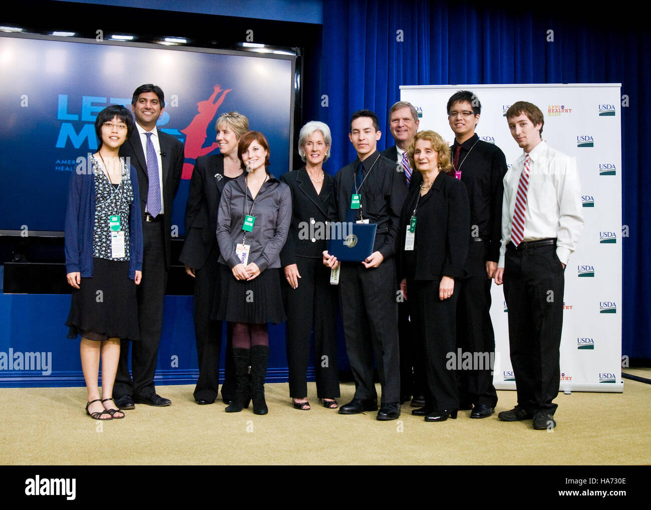 L'iniziativa del Dipartimento dell'Agricoltura degli Stati Uniti *Apps for Healthy Kids* mira a promuovere la nutrizione infantile attraverso applicazioni interattive. Questo evento, con la partecipazione del Segretario Tom Vilsack, si è svolto presso l'Eisenhower Executive Office Building e mette in evidenza gli sforzi del governo per migliorare la salute dei bambini. Foto Stock