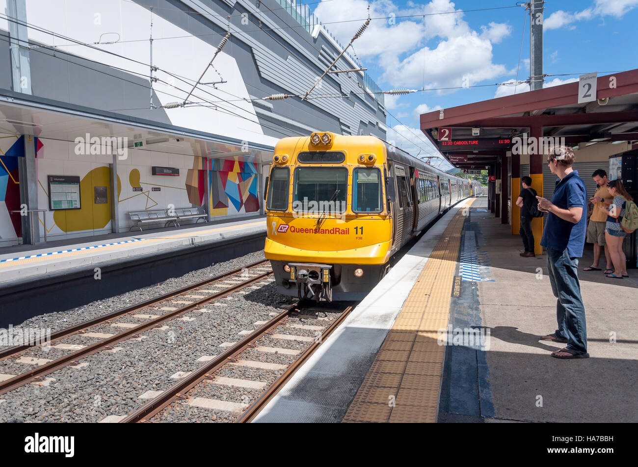 Piattaforme a Milton stazione ferroviaria, Milton, Brisbane, Queensland, Australia Foto Stock