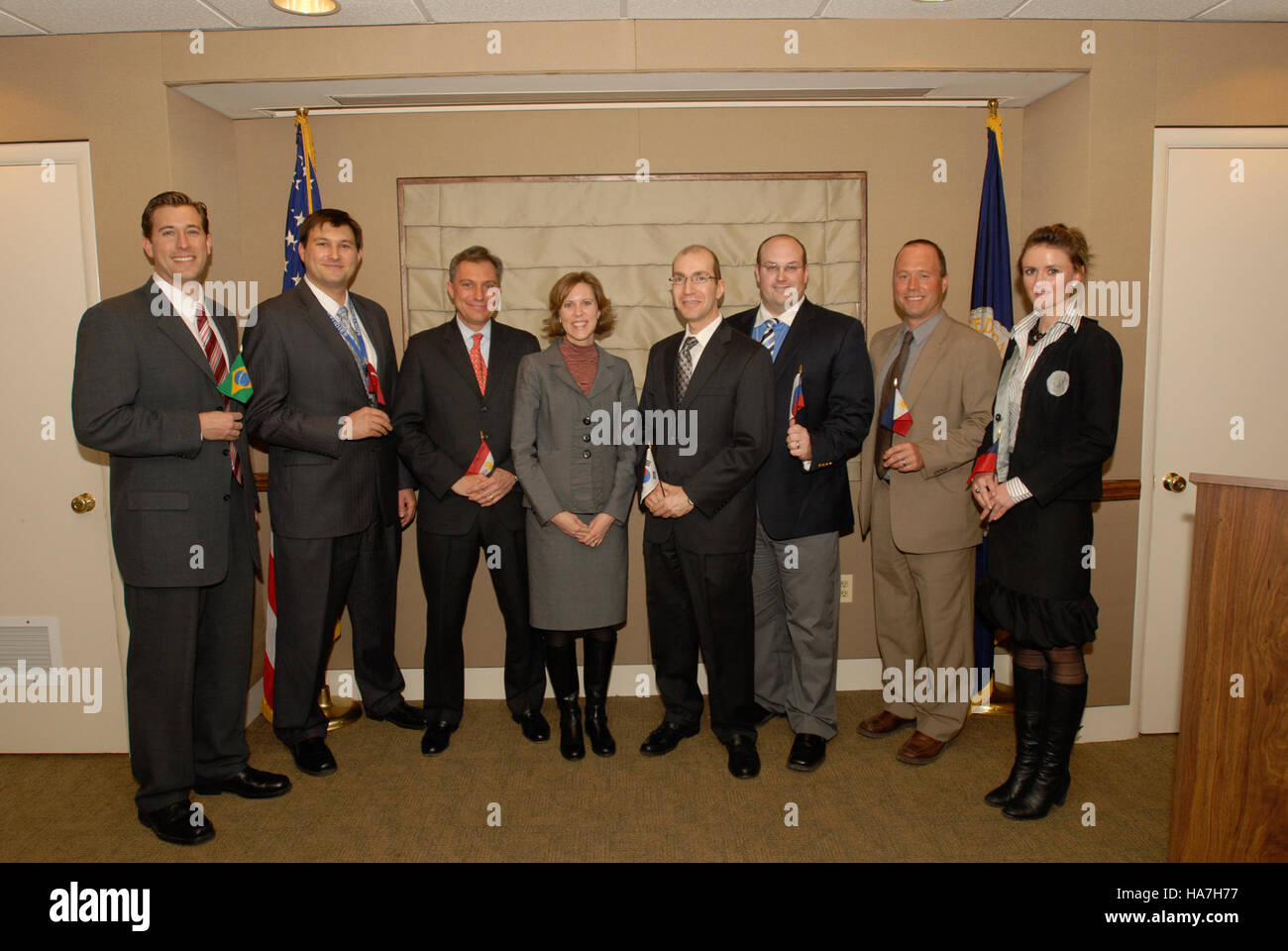 La cerimonia di giuramento del servizio estero dell'USDA segna l'ingresso di nuovi membri impegnati a promuovere la diplomazia agricola e a promuovere partenariati commerciali internazionali. Foto Stock