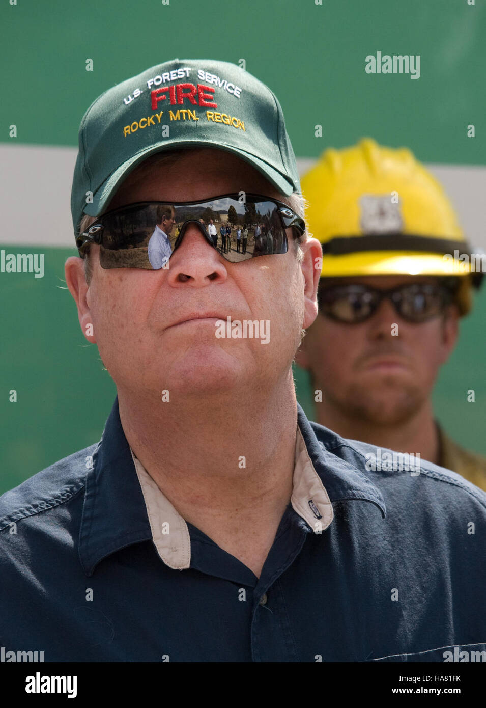 Il segretario alla sicurezza interna Janet Napolitano e il segretario all'agricoltura Tom Vilsack visitano l'area dei vigili del Waldo Canyon per valutare i danni e fornire supporto per gli sforzi di recupero a Colorado Springs. Foto Stock
