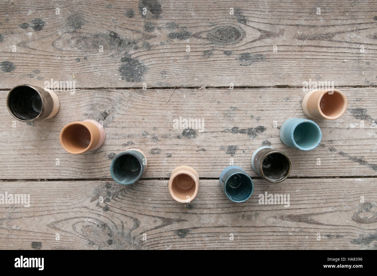 Fatto a mano in ceramica Prodotti in ceramica Foto Stock