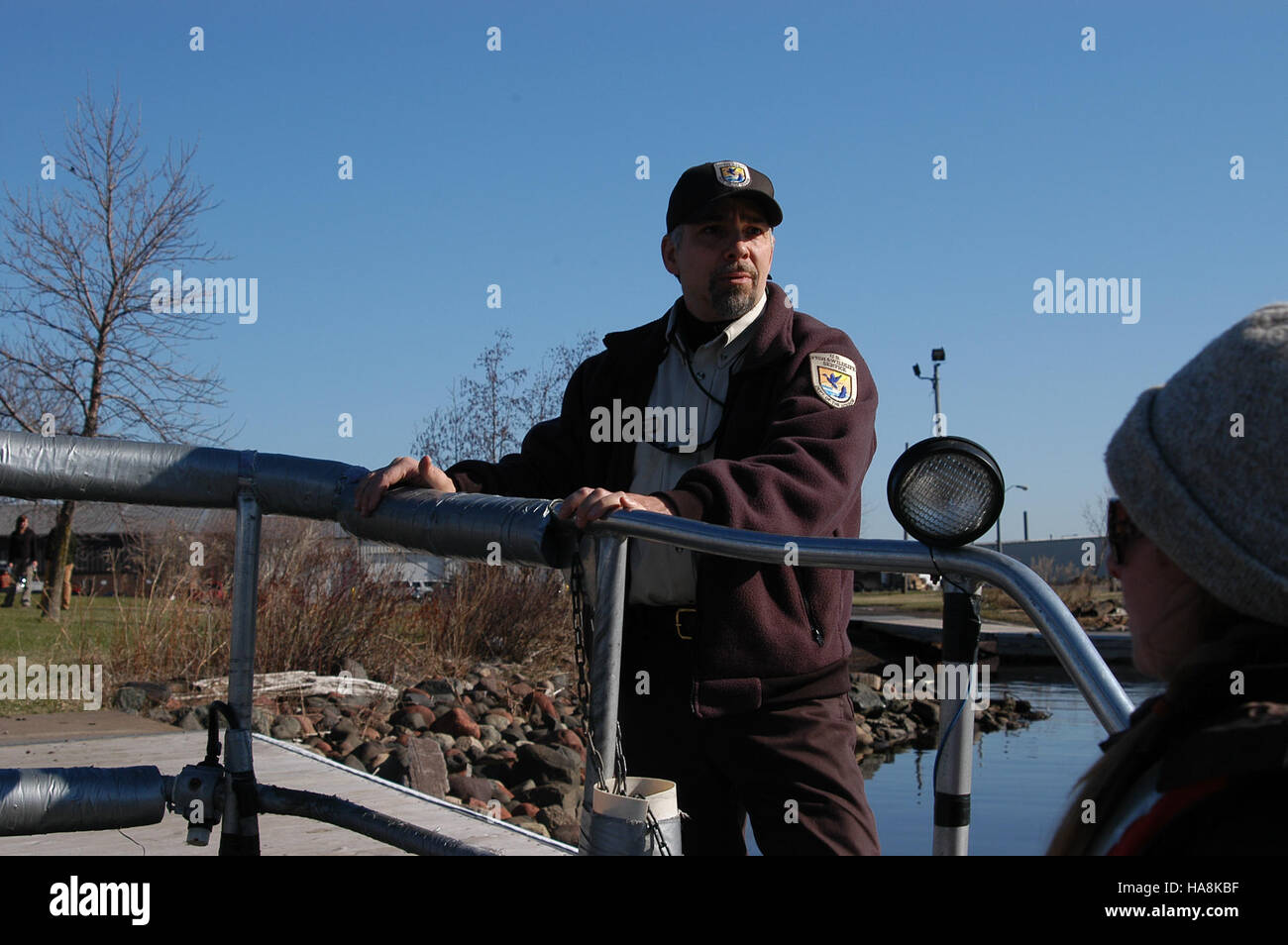 6887200161 usfwsmidwest raccolta di pesce sulla San Louis River Foto Stock