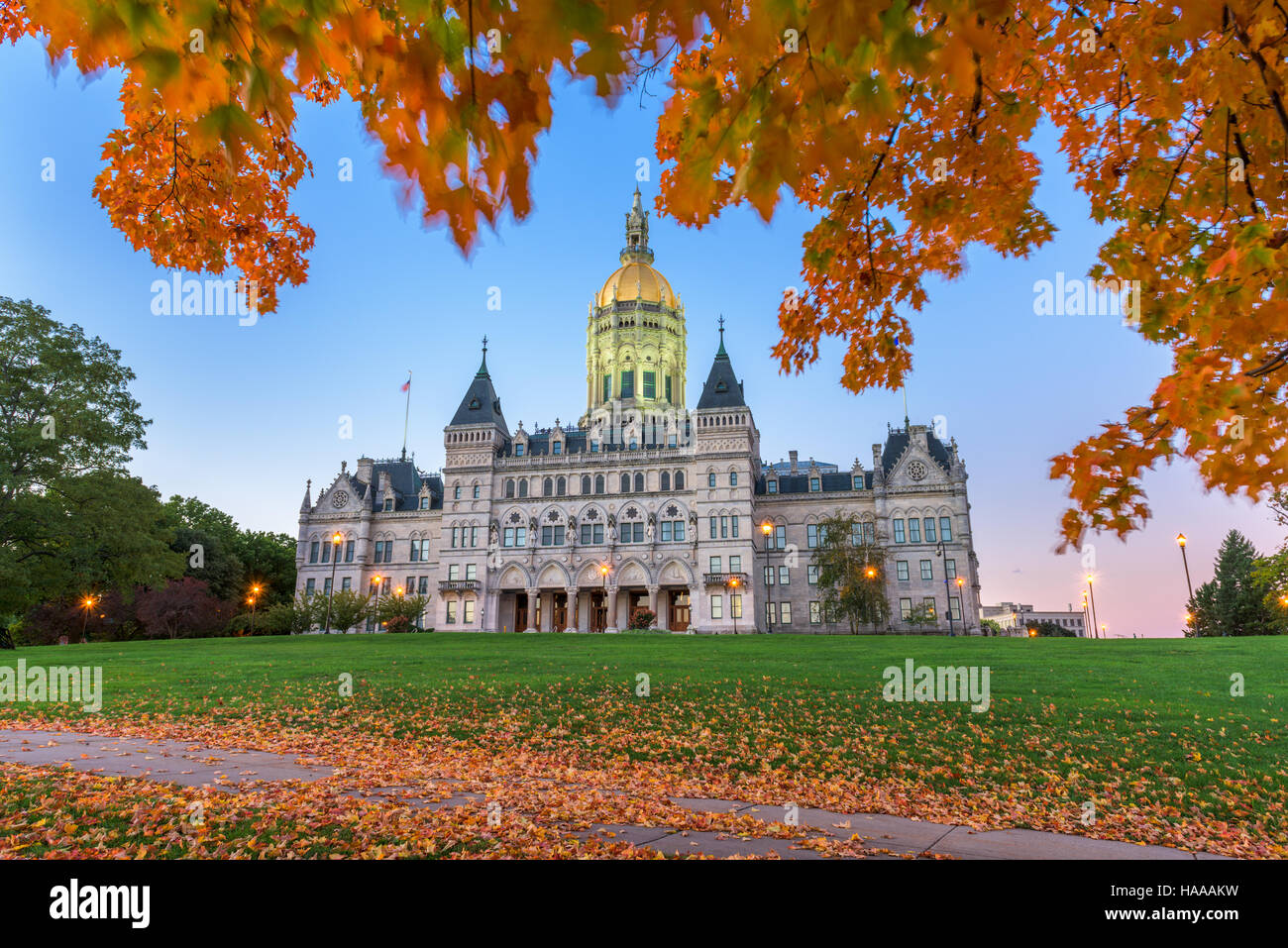 Connecticut State Capitol a Hartford, Connecticut, Stati Uniti d'America durante l'autunno. Foto Stock