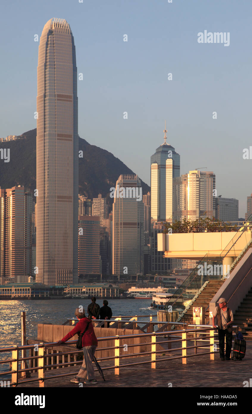 Cina, Hong Kong, il distretto centrale, skyline, Tsim Sha Tsui Promenade, Foto Stock