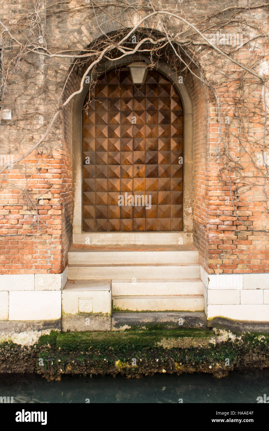 Tipico della porta d'ingresso a Venezia, Italia Foto Stock