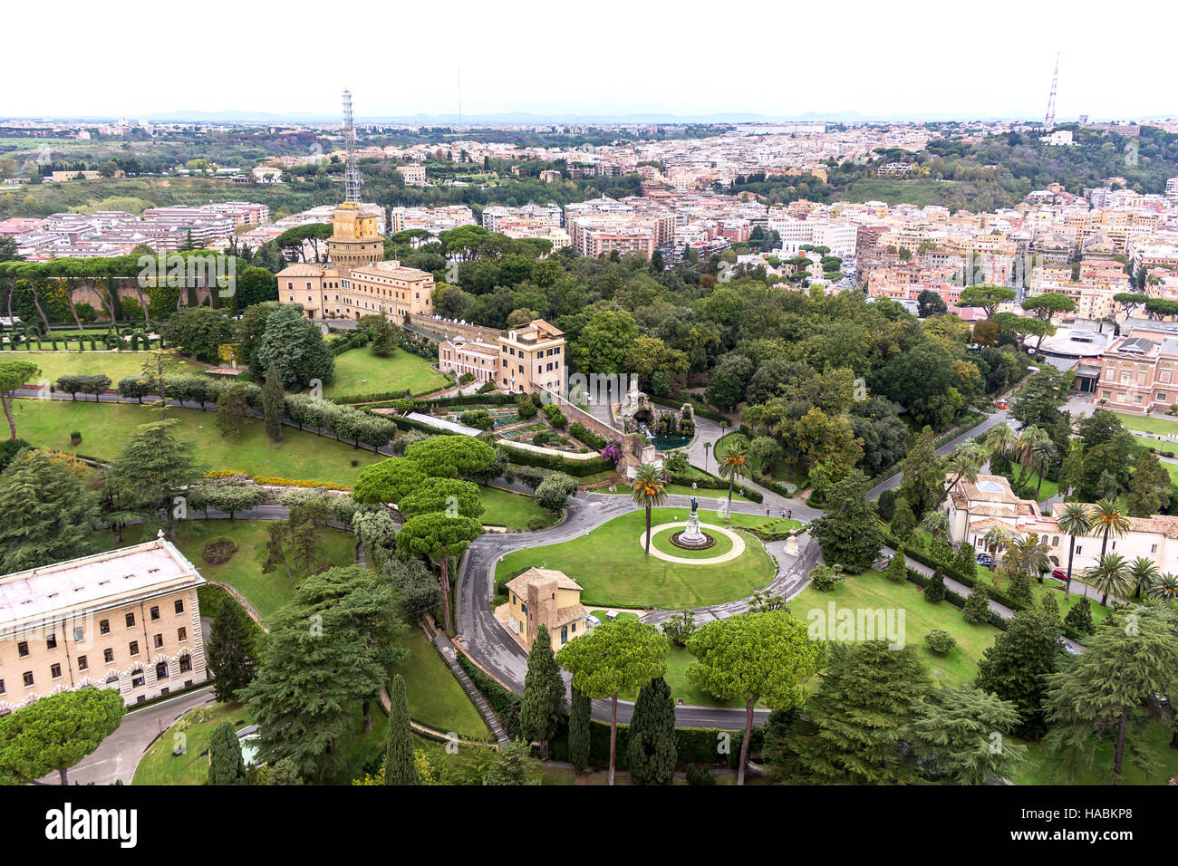 Il Vaticano e la vista aerea della città di Roma, Italia Foto Stock