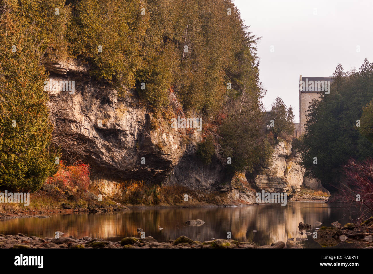 La gola e il gran fiume Elora in Ontario, Canada. Foto Stock