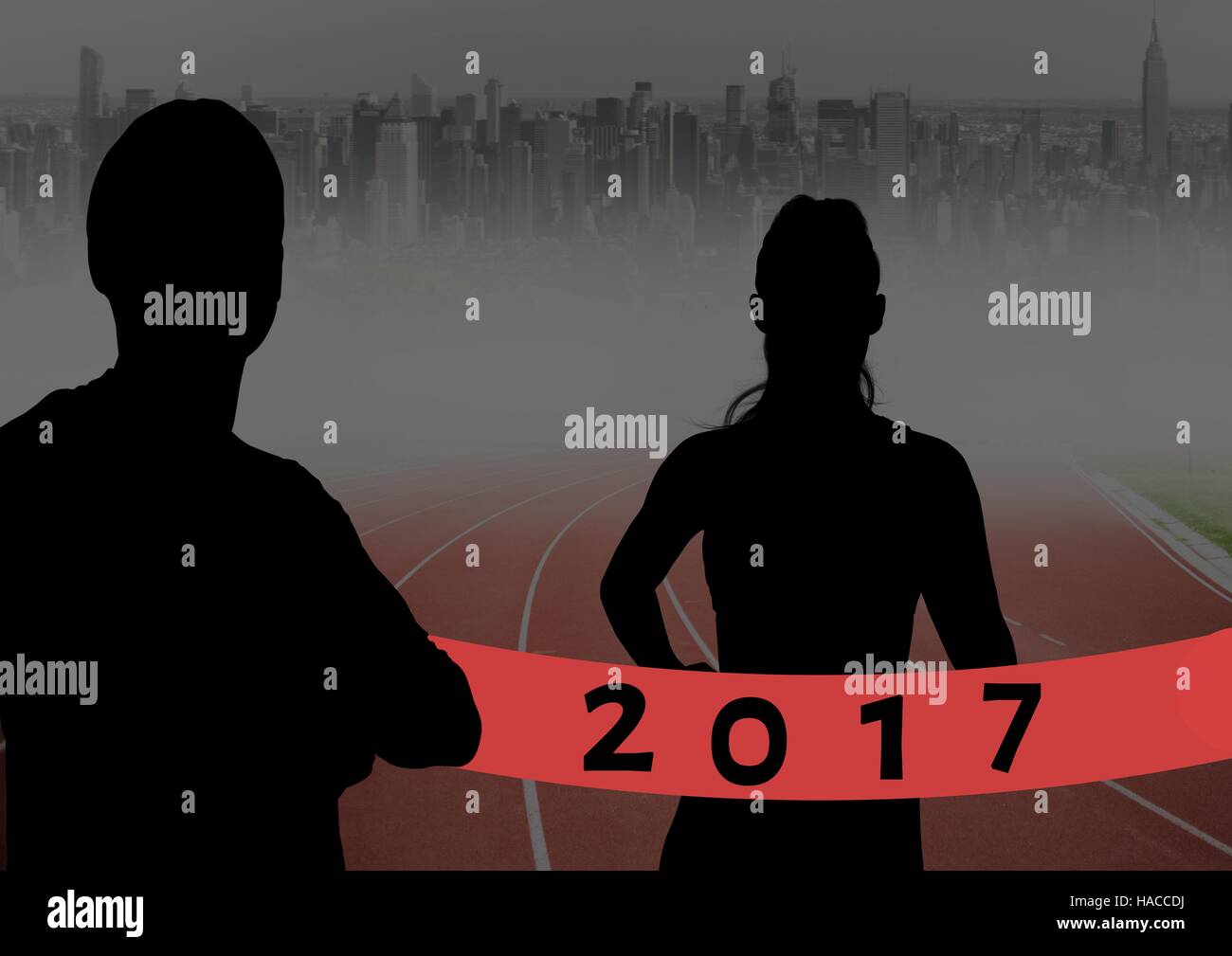 Silhouette di atleti sul traguardo nastro come 2017 segno 3D Foto Stock