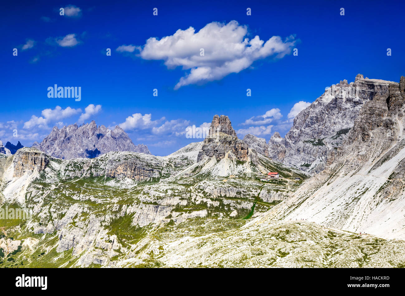 Dolomiti Alpi, Italia. Deserto scenario delle Dolomiti di Sesto nel Nord Italia, Alto Adige landmark con dolomiti ridge vicino a Tre Cime di Lavaredo. Foto Stock