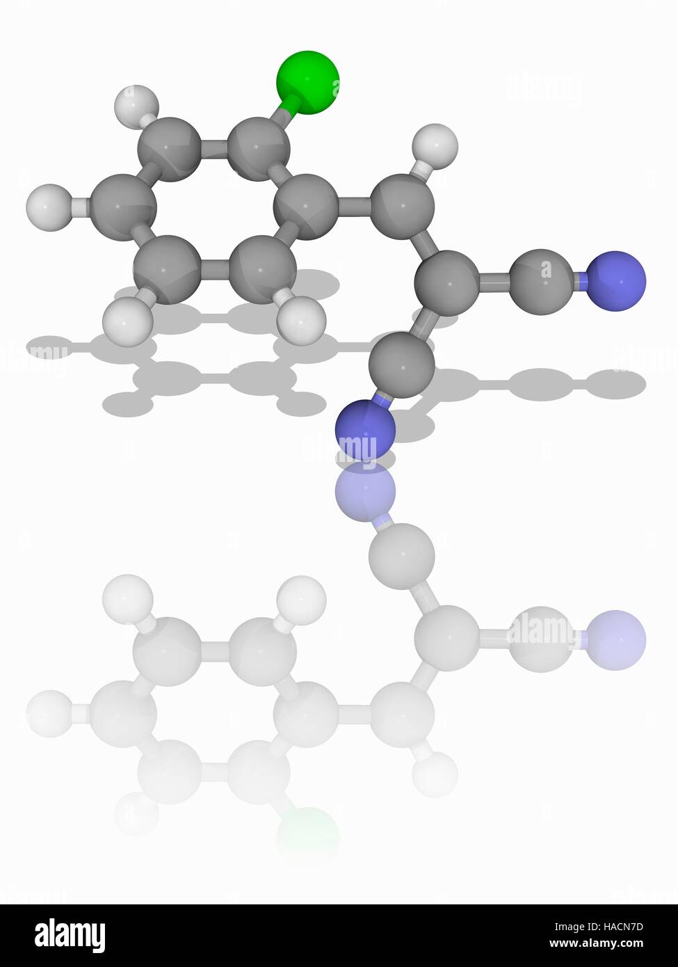 Gas CS. Il modello molecolare di 2-chlorobenzalmalononitrile (C10.H5.Cl.N2), il componente principale del gas CS, chiamato anche gas lacrimogeni. Esposizione a questa sostanza chimica provoca una sensazione di bruciore nel naso, bocca e gola, e provoca gravi (irrigazione) le lacrime agli occhi. È usato come un tumulto di agente di controllo. Gli atomi sono rappresentati da sfere e sono codificati a colori: carbonio (grigio), Idrogeno (bianco), Azoto (blu) e cloro (verde). Illustrazione. Foto Stock