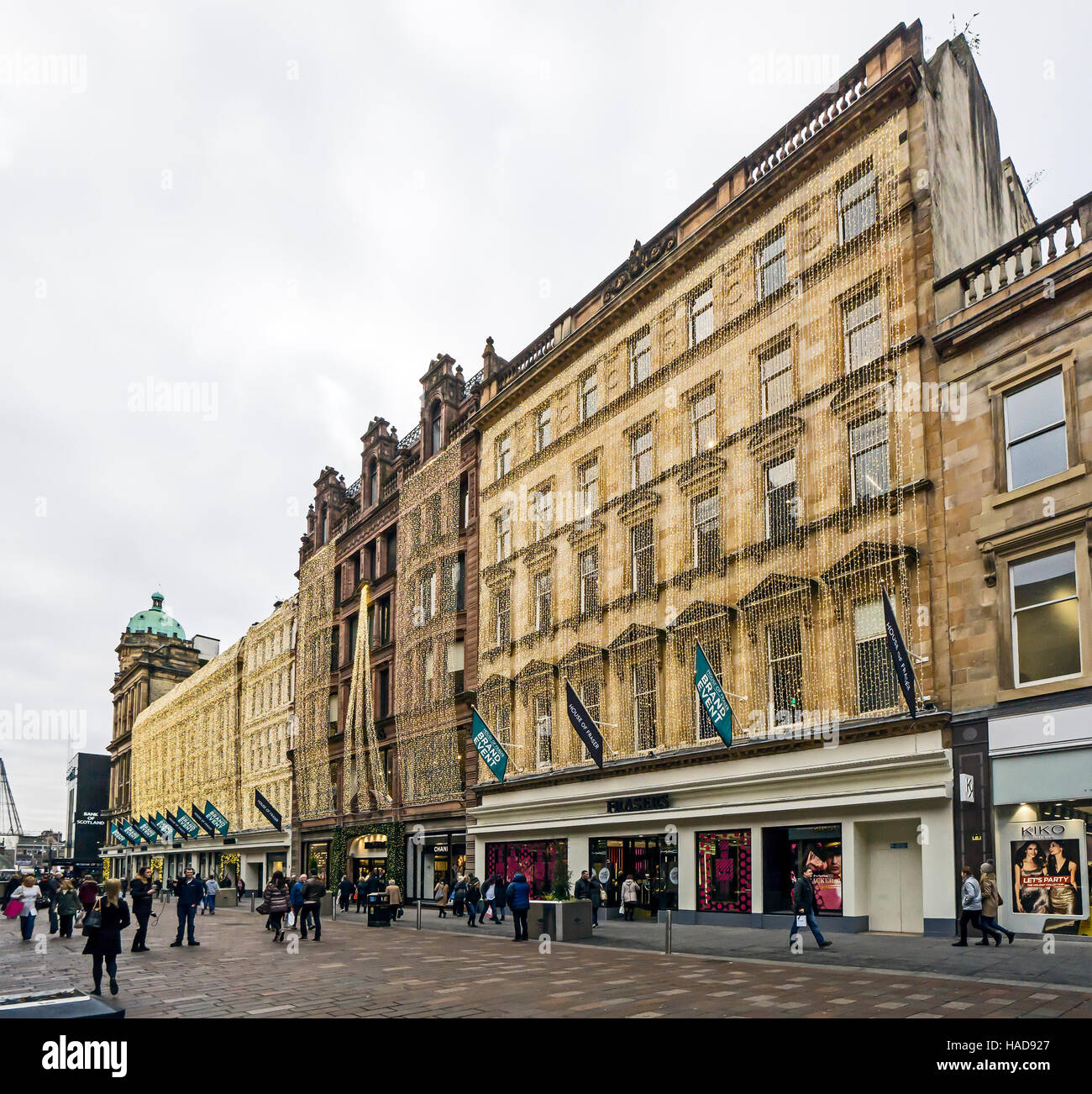 Le luci di natale decorazione su Fraser department store di Buchanan Street Glasgow Scozia Scotland Foto Stock