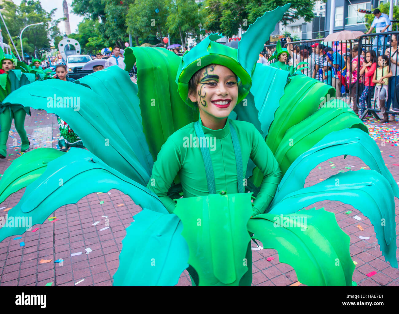 I partecipanti in una sfilata in occasione del XXIII International Mariachi & Charros festival a Guadalajara in Messico Foto Stock