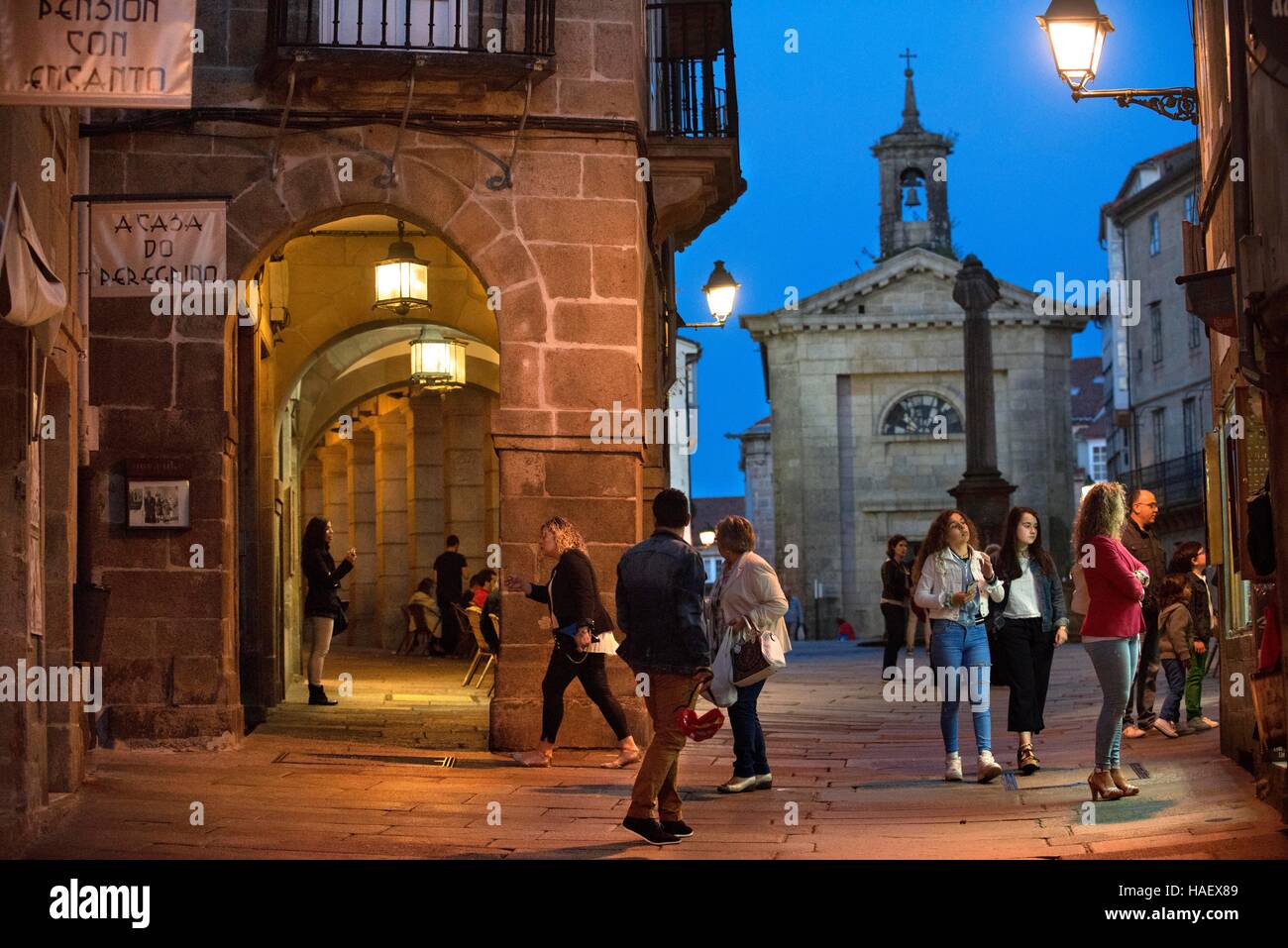 Cervantes Square, Città Vecchia, Santiago de Compostela, Sito Patrimonio Mondiale dell'UNESCO, Galizia, Spagna. L'ultima fermata del Transcantabrico Gran Lujo luxury Foto Stock