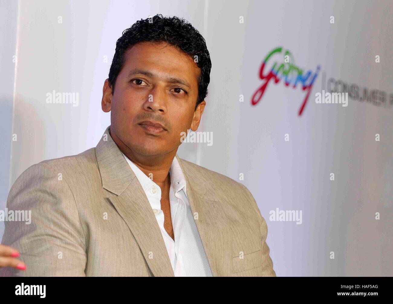 Mahesh Bhupathi, tennista indiano, al lancio di Godrej nuova gamma di Good Night Knight casa repellente a Mumbai India Foto Stock