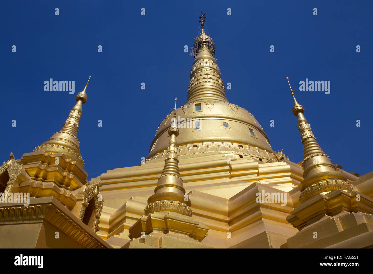 La signora Aung Pagoda Setkaya vicino Monywa nella Divisione Sagaing del Myanmar (Birmania). Foto Stock