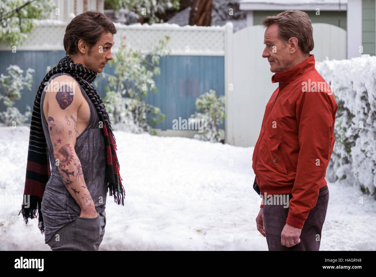 Il motivo per cui Lui? È una imminente American commedia romantica film diretto e scritto da John Hamburg. La star di film James Franco, Bryan Cranston, Zoey Deutch, Megan Mullally, Griffin Gluck e Keegan-Michael chiave. Questa fotografia è per il solo uso editoriale ed è il copyright del film company e/o il fotografo assegnato dal film o società di produzione e può essere riprodotto solo da pubblicazioni in congiunzione con la promozione del film di cui sopra. Un credito per il film company è richiesto. Il fotografo deve anche essere accreditato quando noto. Foto Stock