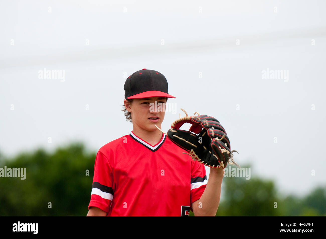 American giocatore di baseball da vicino la cattura di una sfera. Foto Stock