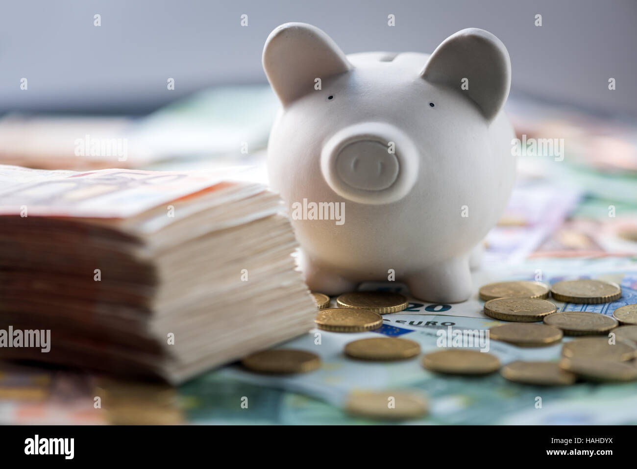 Maiale casella di denaro in contanti closeup Foto Stock