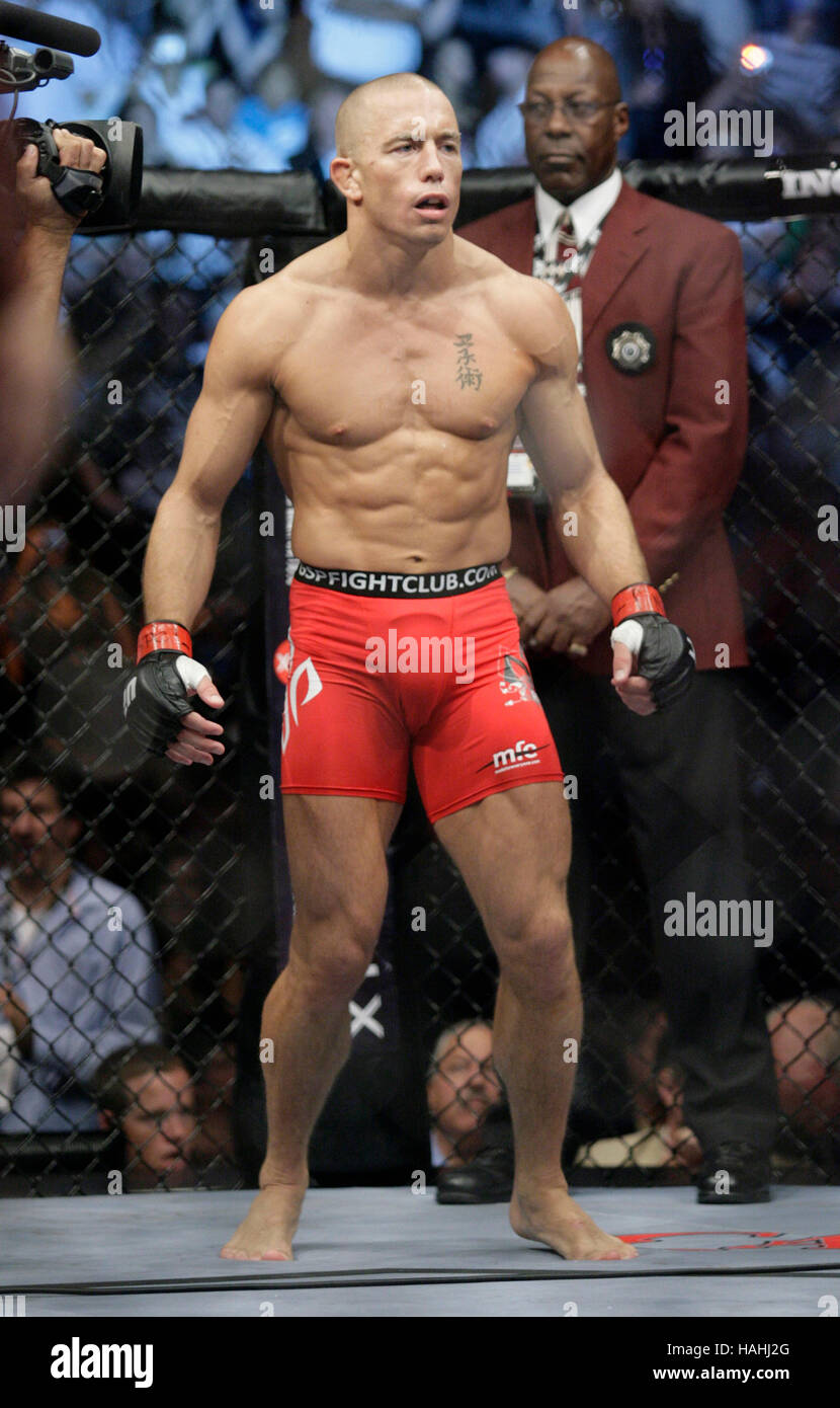 Georges St-Pierre durante UFC 100 al Mandalay Bay Events Centre sulla luglio 11, 2009 a Las Vegas, Nevada. Francesco Specker Foto Stock