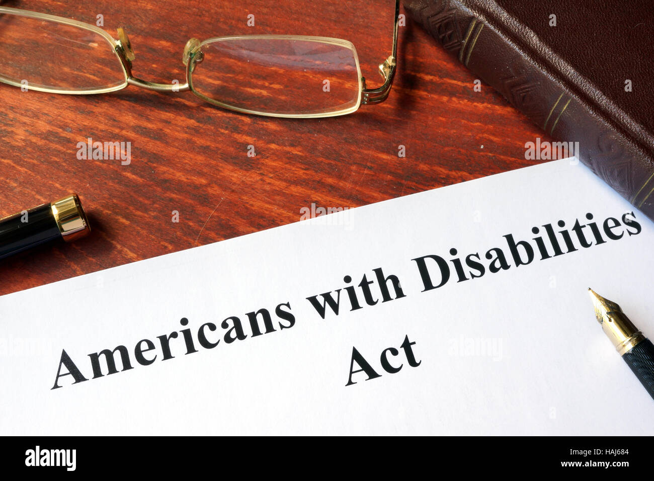 Una carta con il titolo gli americani con disabilità Act. Foto Stock