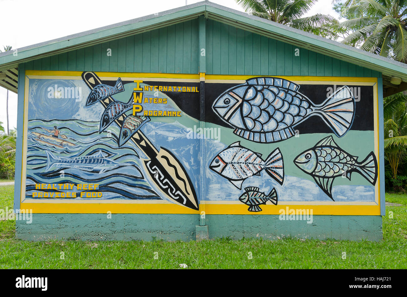 Il murale sulla parete della sala della comunità, Toi, Niue, South Pacific Oceania Foto Stock