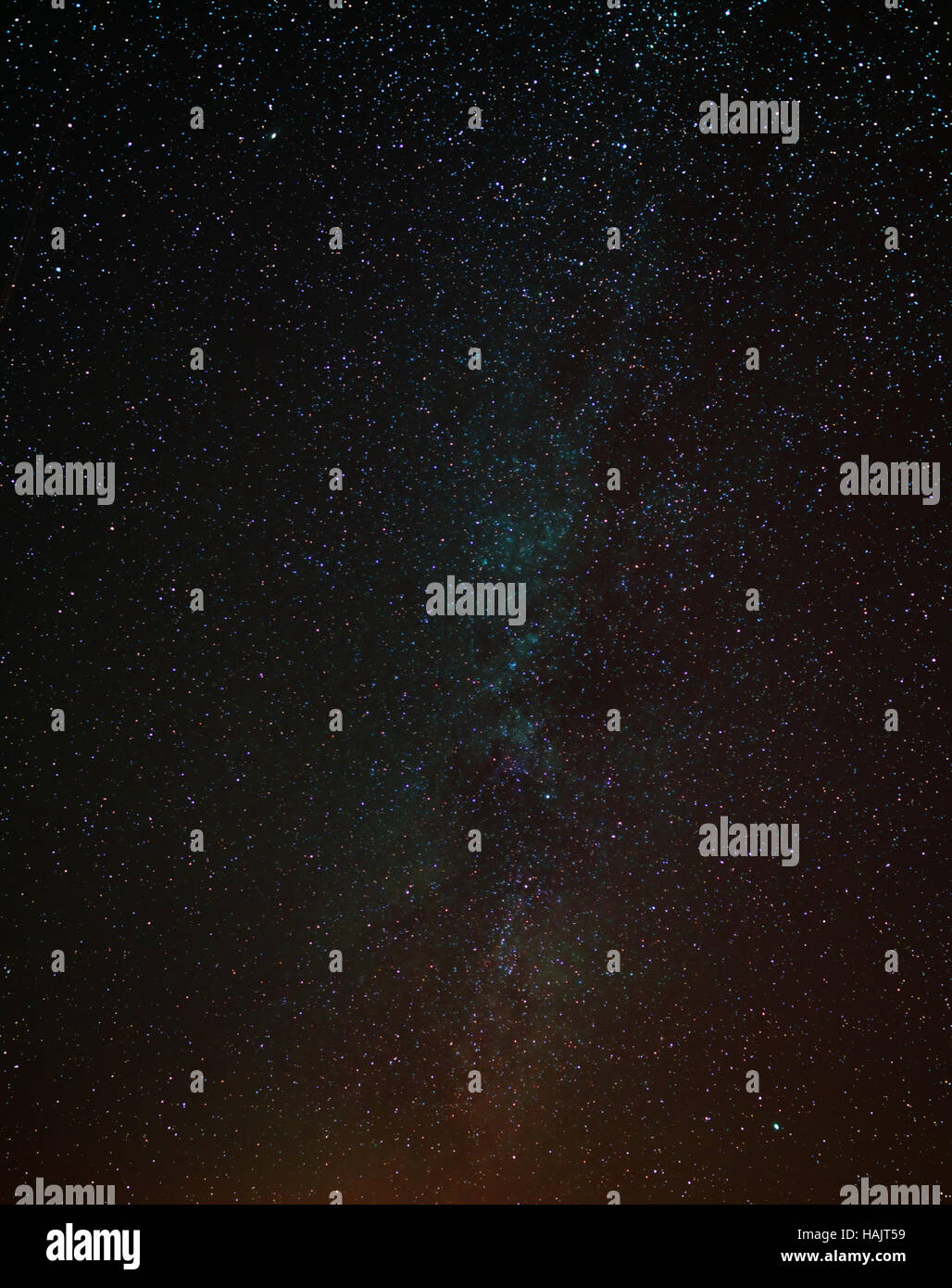 La fotografia reale della Via Lattea. Stelle, costellazioni e galassie nel cielo nero Foto Stock