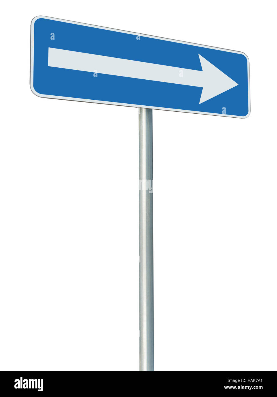 A sinistra del percorso di traffico direzione solo cartello stradale  ruotare puntatore, blue isolato di segnaletica
