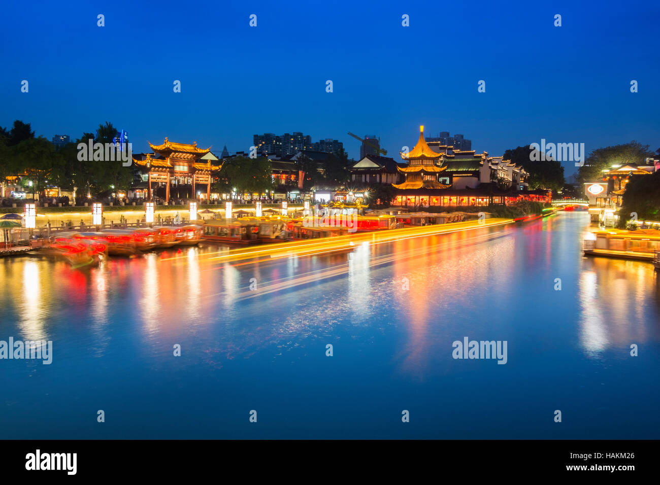 Nanjing Tempio di Confucio nel crepuscolo Foto Stock