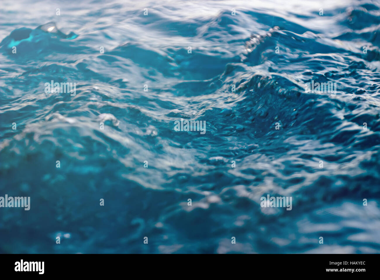 Abstract sfondo acqua .Vintage acqua sfondo bokeh di fondo. Acqua blu sfondo astratto Foto Stock