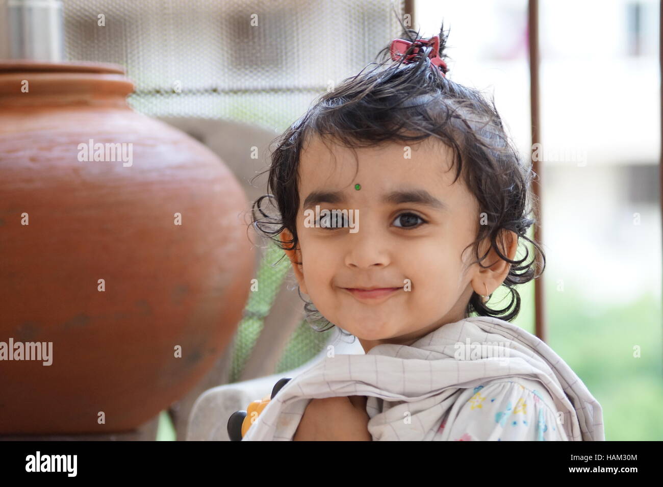 Una ragazza carina,ritratto della ragazza indiana,Indian i bambini,Smiley face,vita felice,simpatico ritratto Foto Stock