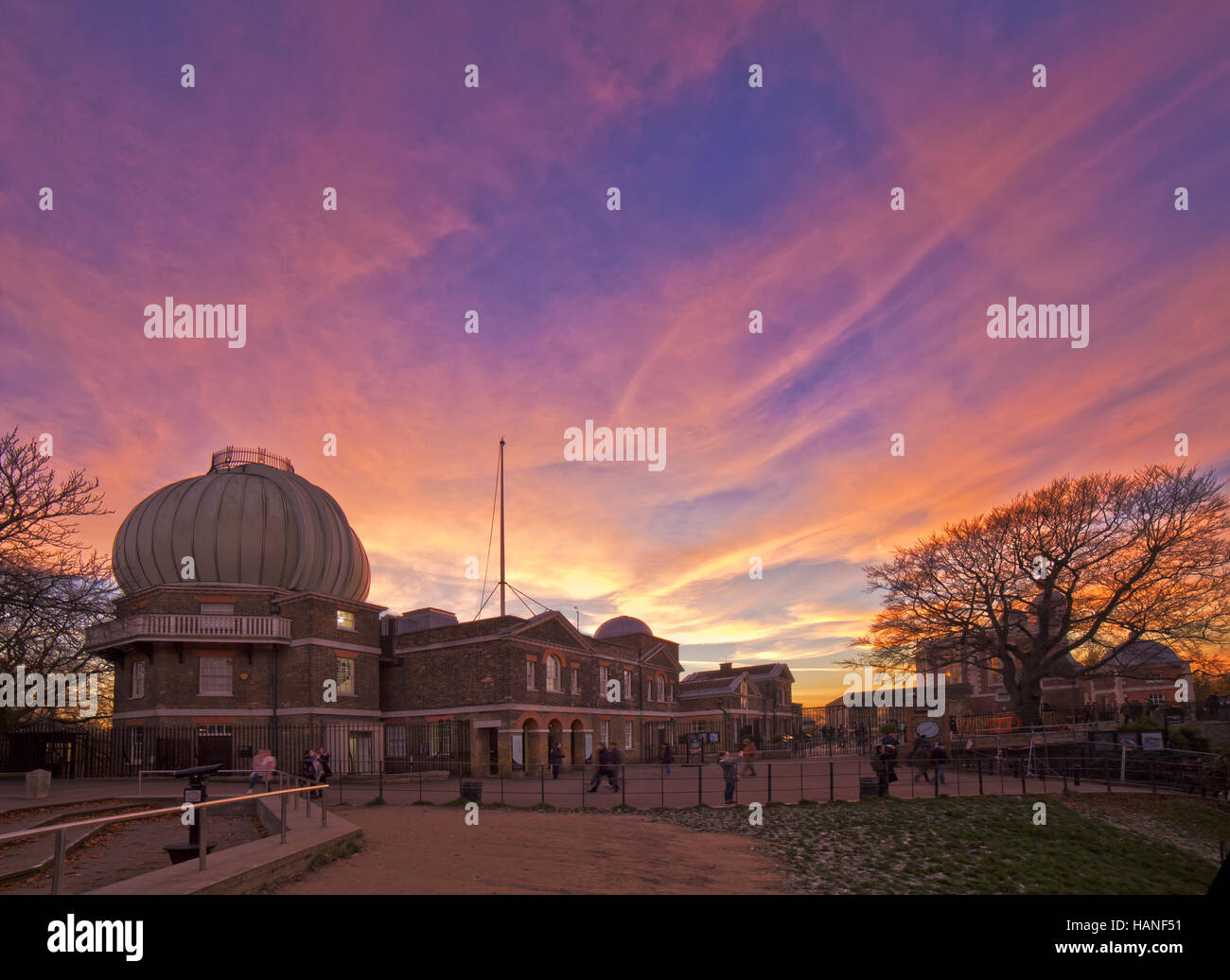 Il Royal Observatory di Greenwich e il grande telescopio equatoriale. Foto Stock
