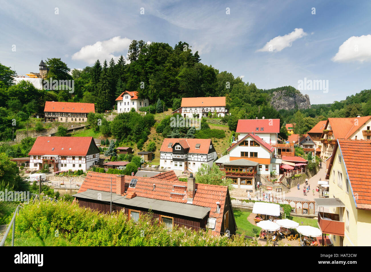 Rathen: centro città e il castello di Altrathen, Sächsische Schweiz, Svizzera Sassone, Sassonia, Sassonia, Germania Foto Stock