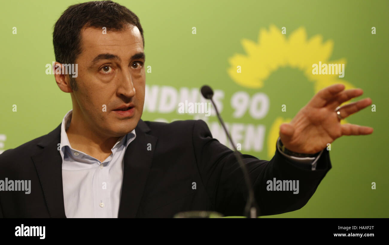Cem Özdemir alla conferenza stampa tenutasi a Berlino. Foto Stock