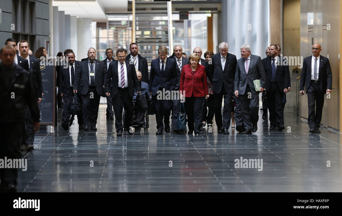 CSU / CDU e SPD - Terzo turno Foto Stock