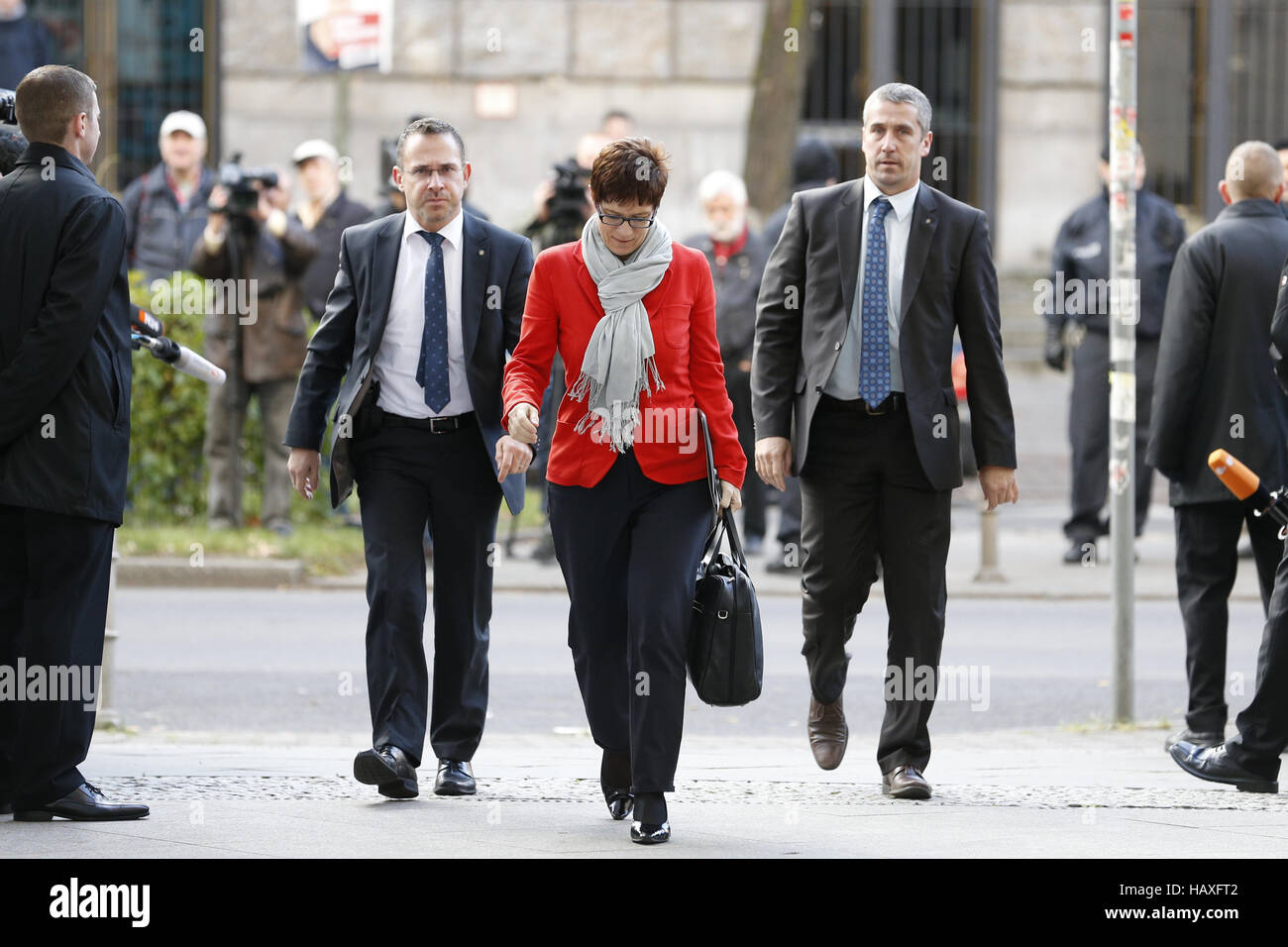 CDU/CSU e SPD trattative di coalizione Foto Stock