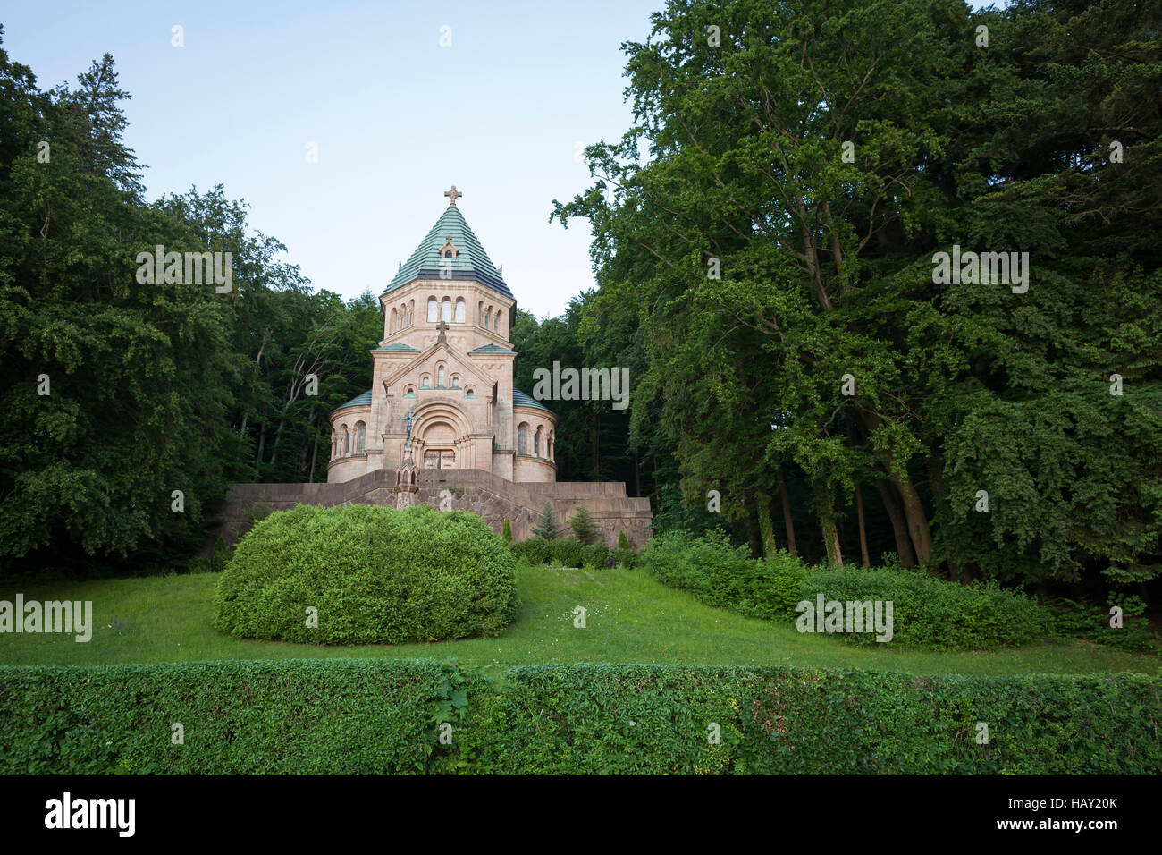 Cappella votiva, sito dove il re Ludwig II di Baviera è stato trovato morto. Il lago di Starnberg. Alta Baviera. Germania. Foto Stock