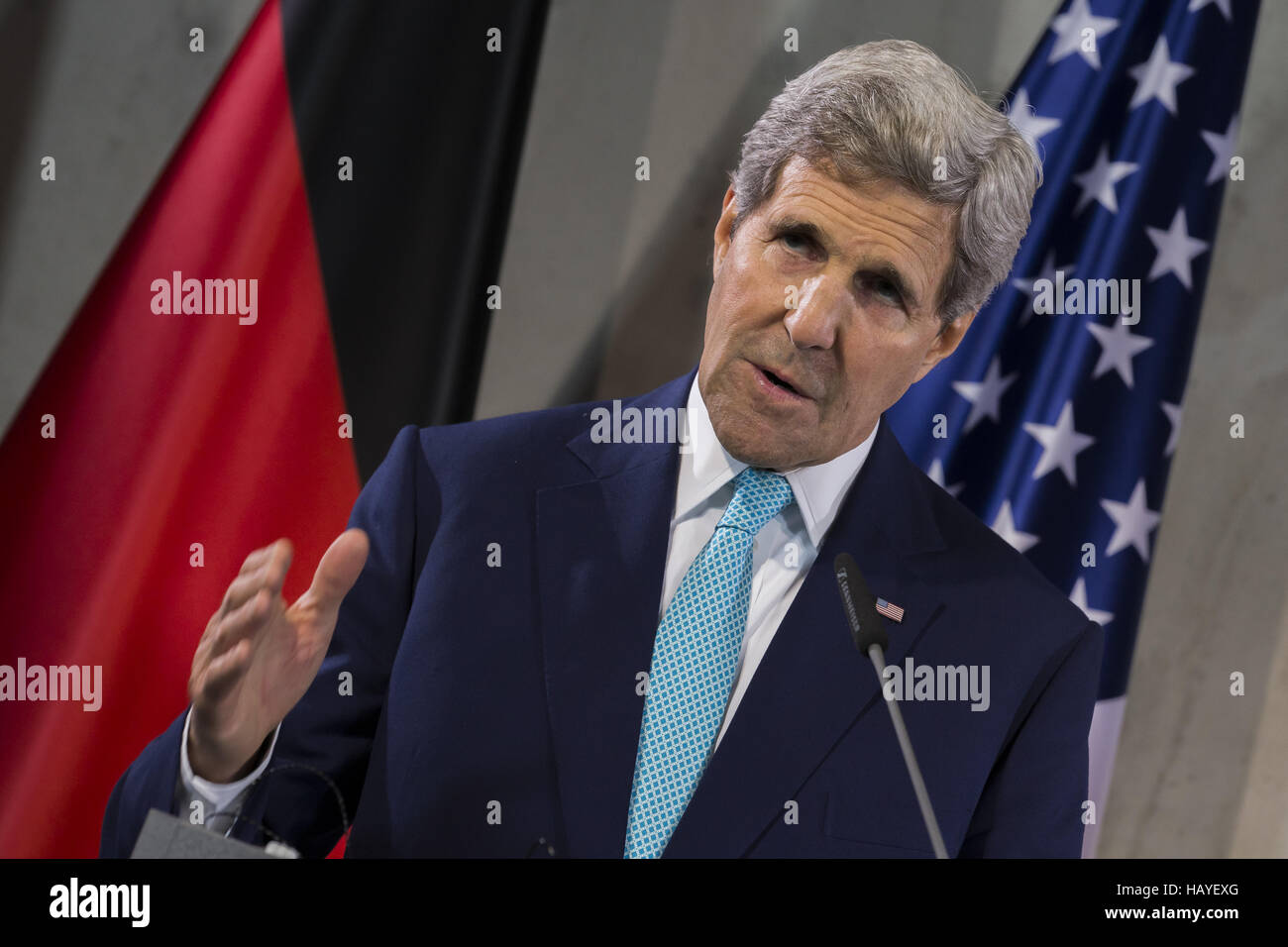 Kerry e Steinmeier alla conferenza stampa. Foto Stock